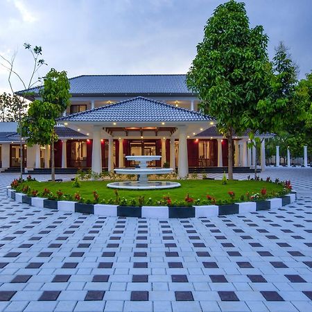 Nsk Anamthara Resort Private Limited Attingal Dış mekan fotoğraf